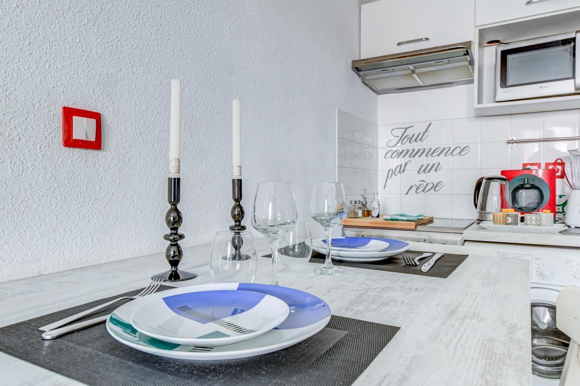 L Oasis Studio Proche Hopital Et Aeroport Piscine Parking &Netflix Toulouse Bagian luar foto