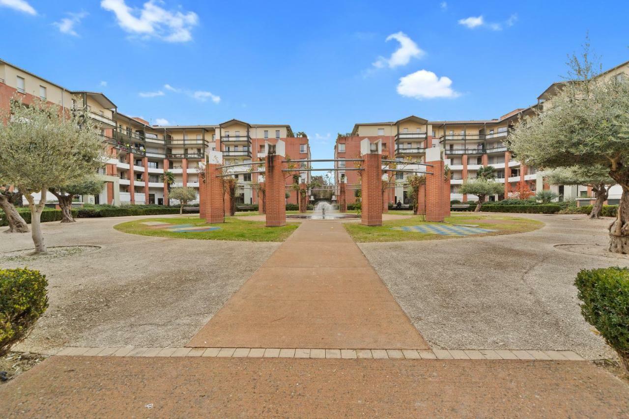 L Oasis Studio Proche Hopital Et Aeroport Piscine Parking &Netflix Toulouse Bagian luar foto